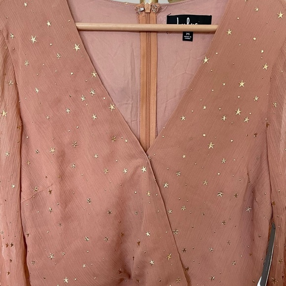 NWT Whimsical Dreams Blush Star Print Surplice Romper M - Picture 5 of 16